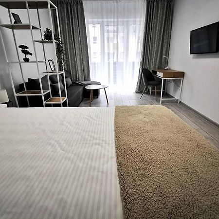 Kronbed Apartments Braşov Exteriör bild