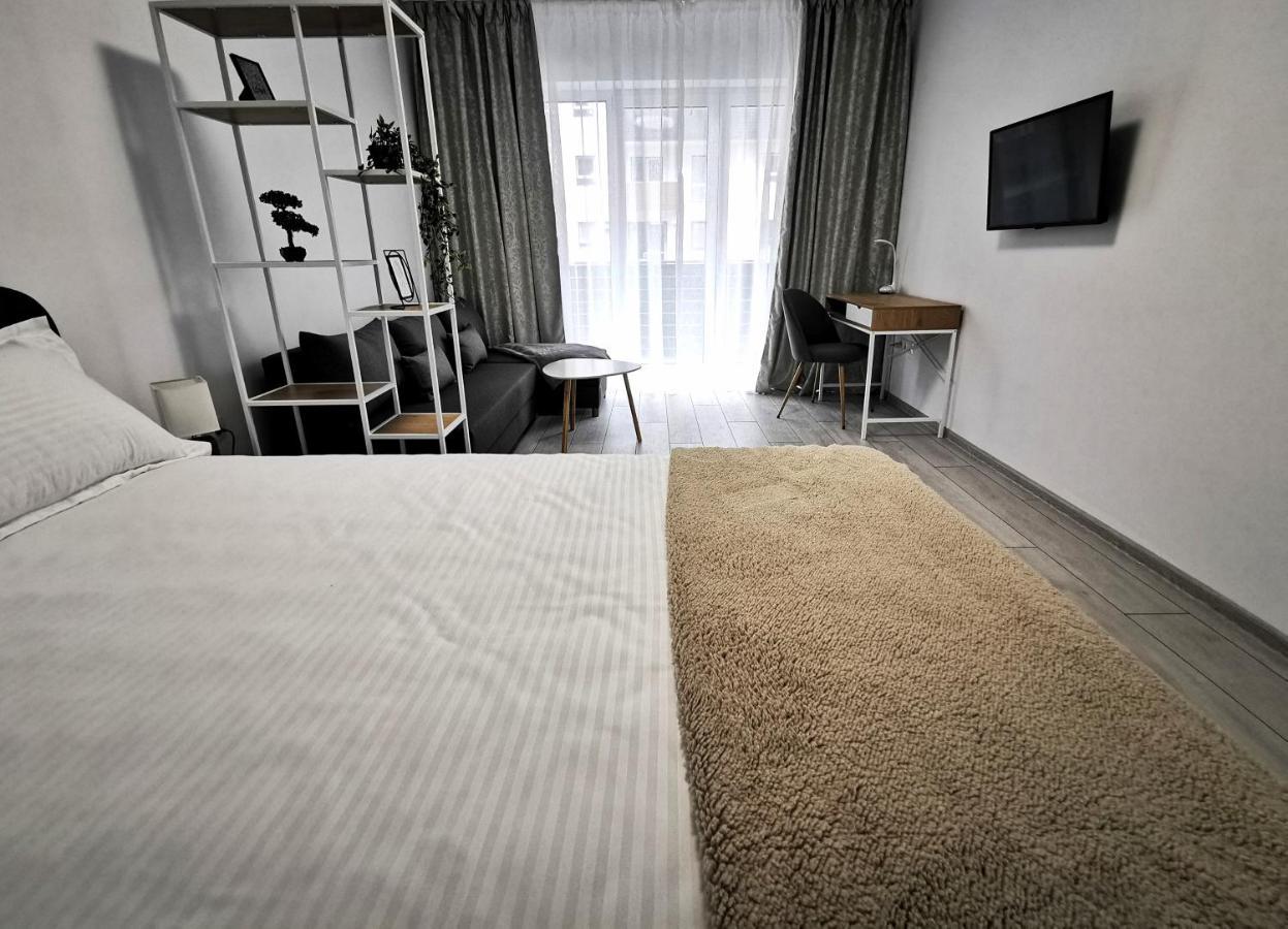 Kronbed Apartments Braşov Exteriör bild