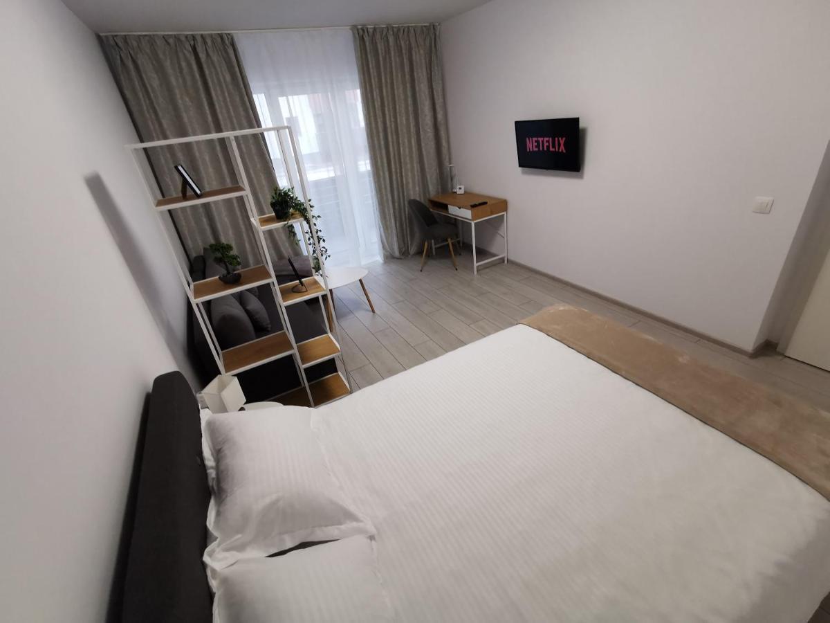 Kronbed Apartments Braşov Exteriör bild