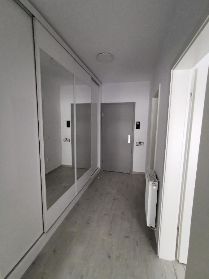 Kronbed Apartments Braşov Exteriör bild