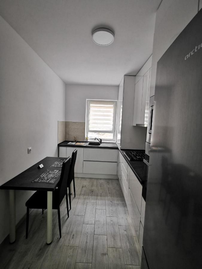 Kronbed Apartments Braşov Exteriör bild